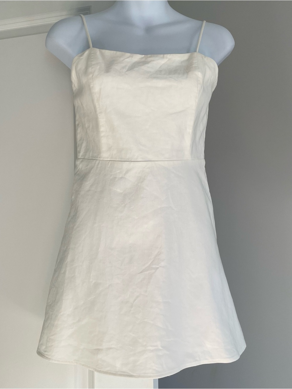 Zara Chic White Adjustable Spaghetti-Strap Mini Dress With Built-In Short